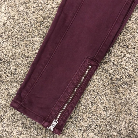 Abercrombie & Fitch maroon high rise jeans - Picture 2 of 4
